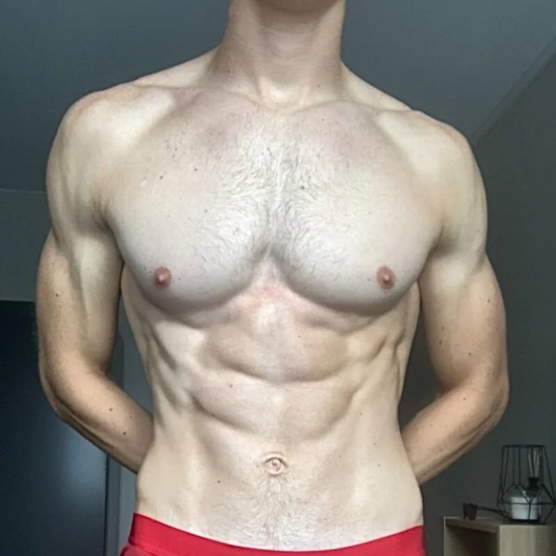 BruceIsHorny_ French Stripchat profile